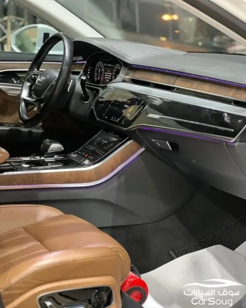 اودي A8Lفل كامل وارد سعودي جنط مقاس كبير موديل 2019