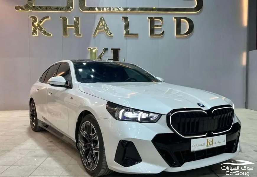 بي ام دبليو 520i فل كامل كت M موديل 2025