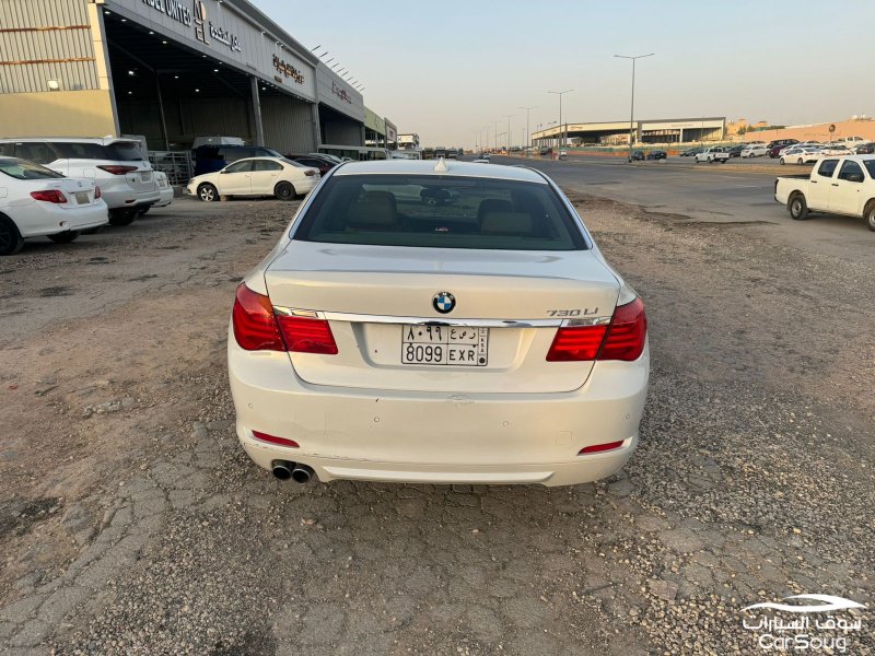 بي ام دبليو 730Li 730Li  موديل 2012