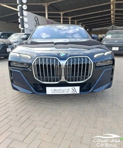 بي ام دبليو 735 موديل 2025