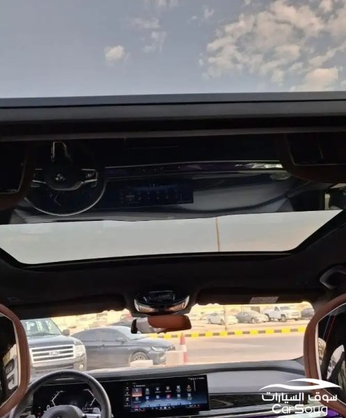 بي ام دبليو 735 موديل 2025