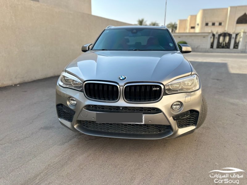 للبيع بي ام دبليو X5M