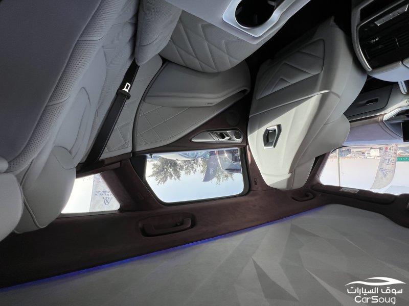 بي ام دبليو XM بلاك اديشن موديل 2023