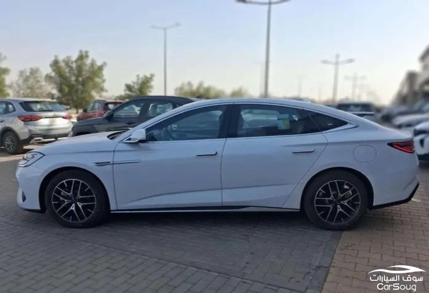 بي واي دي سيل 07 ديزاين موديل 2026
