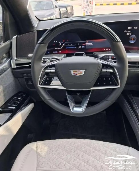 كاديلاك اسكاليد VIP SPORT موديل 2025