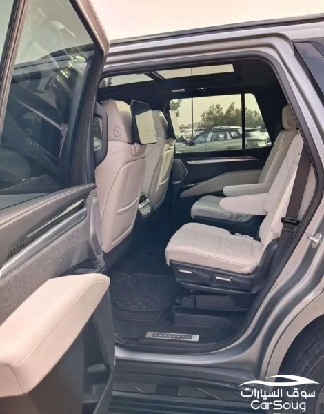 كاديلاك اسكاليد VIP SPORT موديل 2025