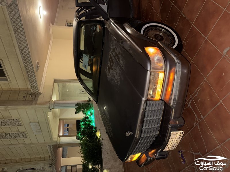 كاديلاك فليتودد كلاسيك للبيع