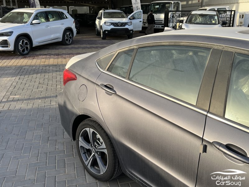 تشيري اريزو5 فل كامل موديل 2025