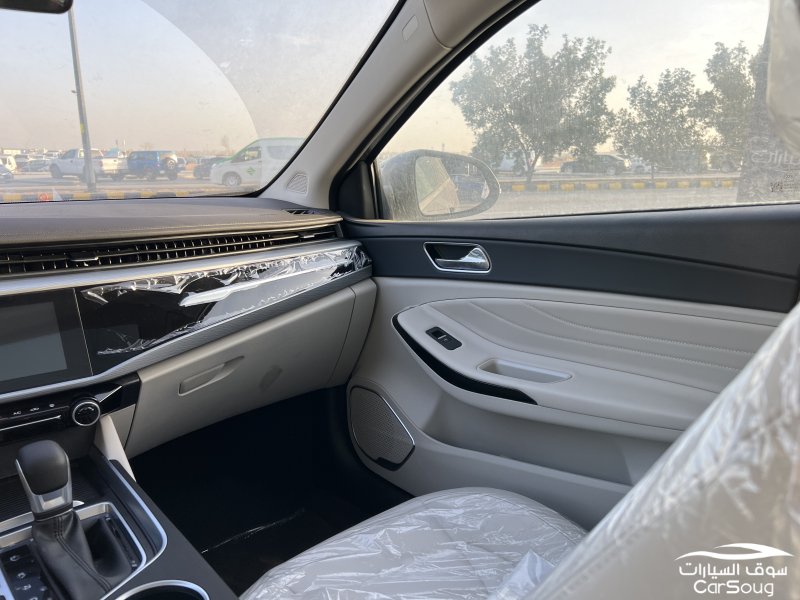 تشيري اريزو5 فل كامل موديل 2025