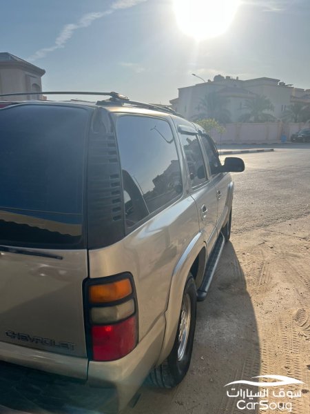 شيفروليه تاهو موديل 2000