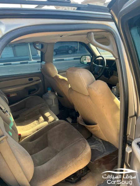 شيفروليه تاهو موديل 2000