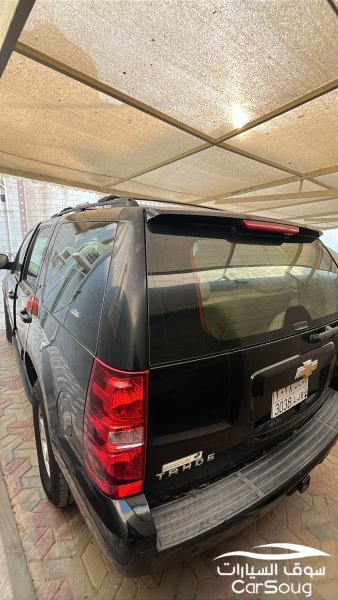 شيفروليه تاهو  موديل 2010