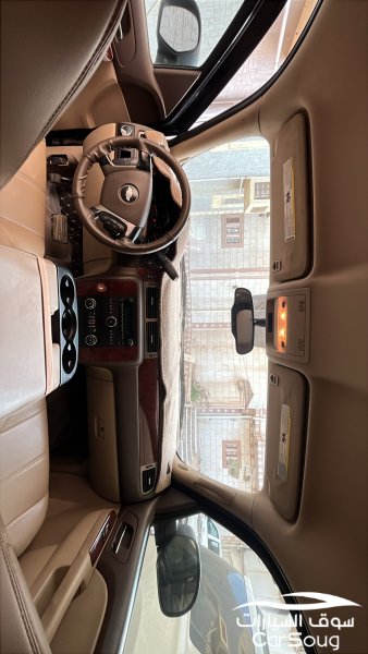 شيفروليه تاهو  موديل 2010