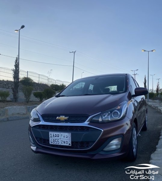 سيارة سبارك 2021 استعمال نظيف