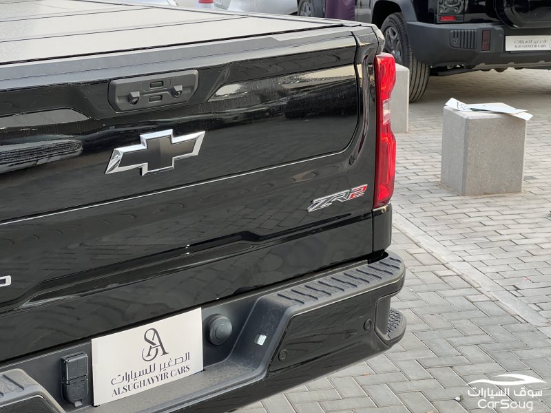 شيفروليه سلفرادو ZR2 موديل 2023