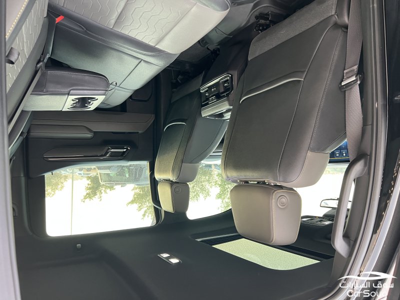 شيفروليه سلفرادو ZR2 موديل 2023