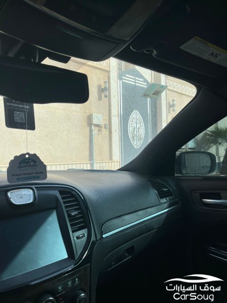 كرايزلر C300 V6 موديل 2014