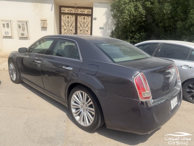 كرايزلر C300 2014