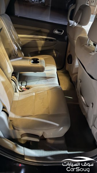 دودج دورانجو 2012