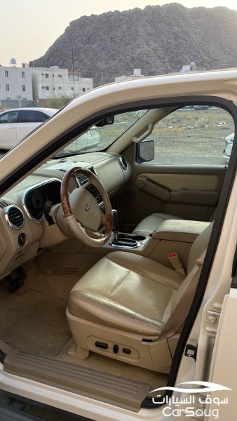 فورد اكسبلورر 2010 للبيع