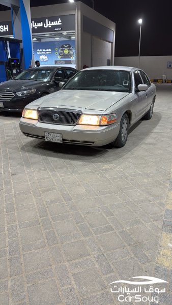 فورد ماركيز 2004 للبيع