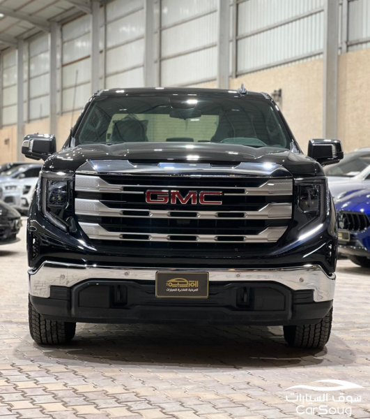 جي ام سي سييرا SLE 4X4 موديل 2025