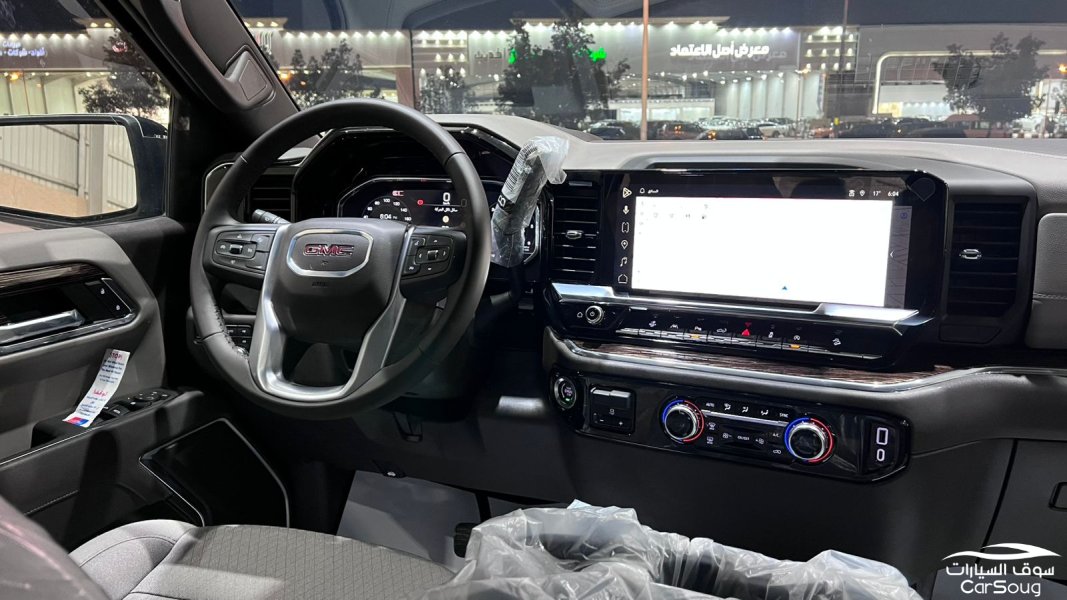 جي ام سي سييرا SLE 4X4 موديل 2025