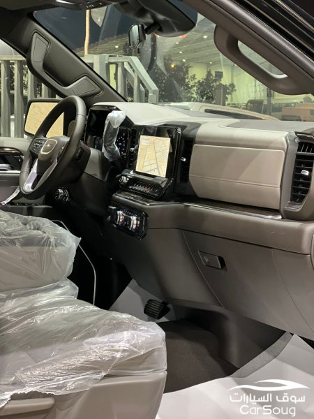 جي ام سي سييرا SLE 4X4 موديل 2025