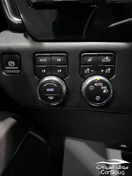 جي ام سي سييرا SLE 4X4 موديل 2025