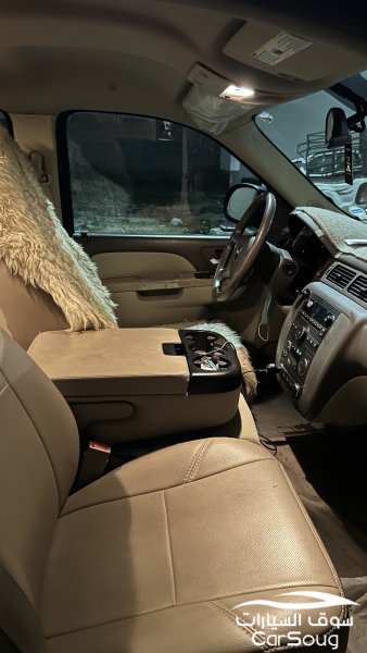 جمس يوكن 2011 مخزن