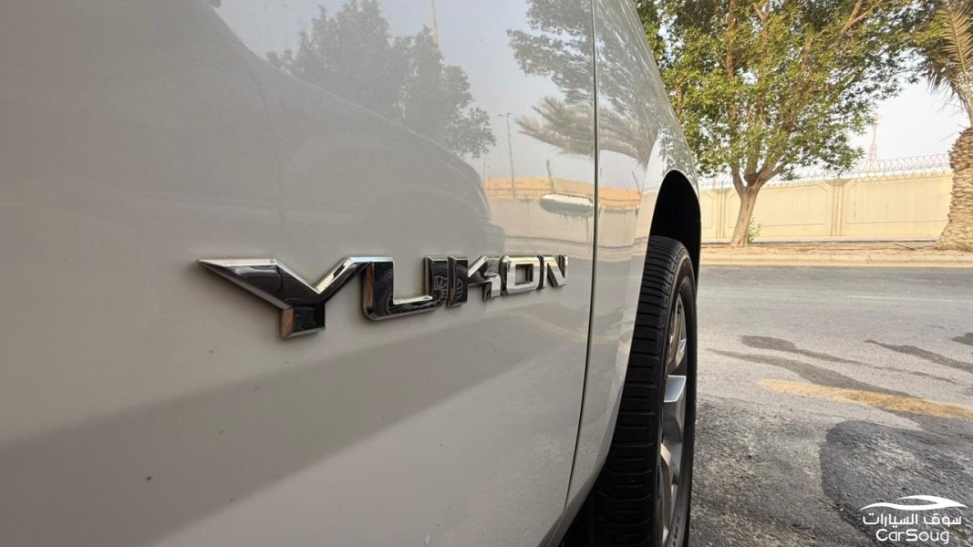 جي ام سي يوكن SLT  موديل 2018