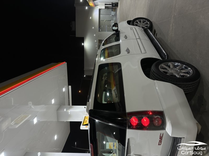 جمس يوكن دينالي 2008 مخزن