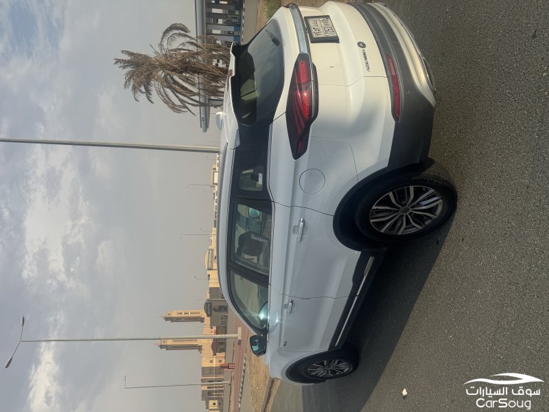 جيلي ازكارا للبيع بسعر مغري