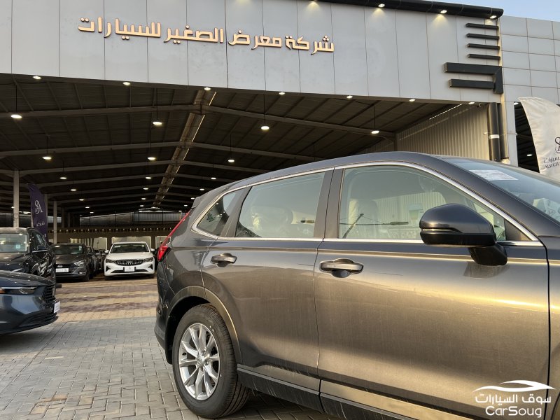 هوندا CRV ستاندرد وارد الوكيل موديل 2025