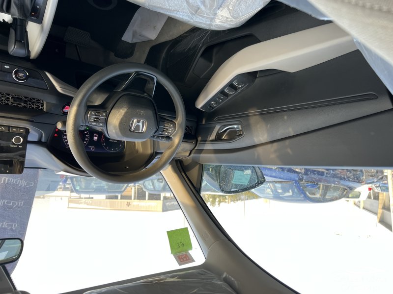 هوندا اكورد LX موديل 2025