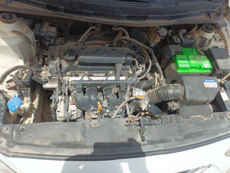 هونداي أكسنت ستاندرد موديل 2016 وكاله