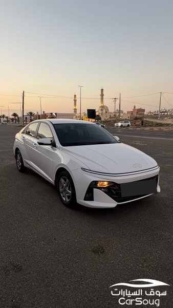 للبيع اكسنت 2026 استاندر