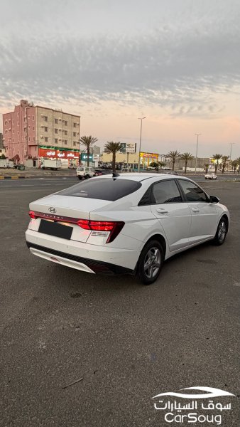 للبيع اكسنت 2026 استاندر