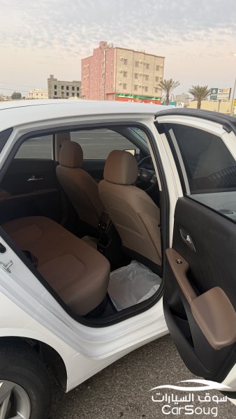 للبيع اكسنت 2026 استاندر