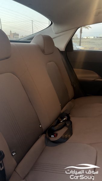 للبيع اكسنت 2026 استاندر