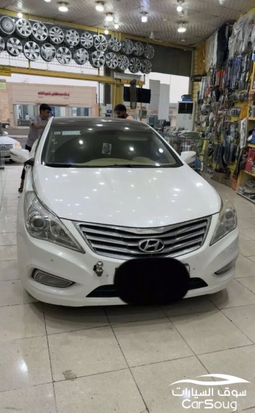 ازيرا 2014 6 سلندر