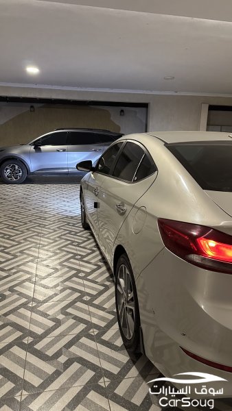 للبيع: هونداي النترا 2018 فل كامل