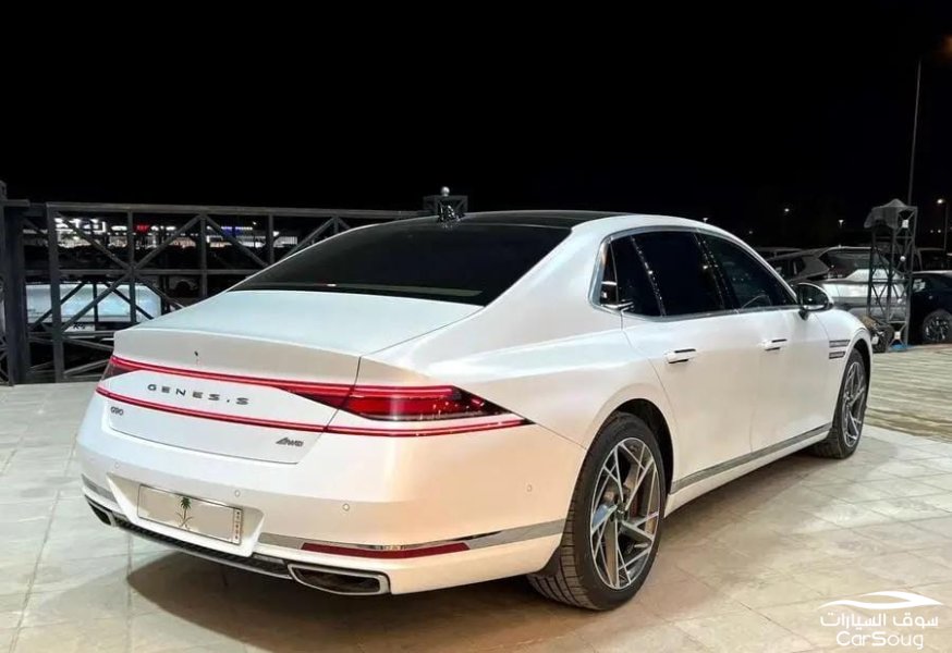 هونداي جينيسيس G90 V6 توين تيربو فل كامل  موديل 2023