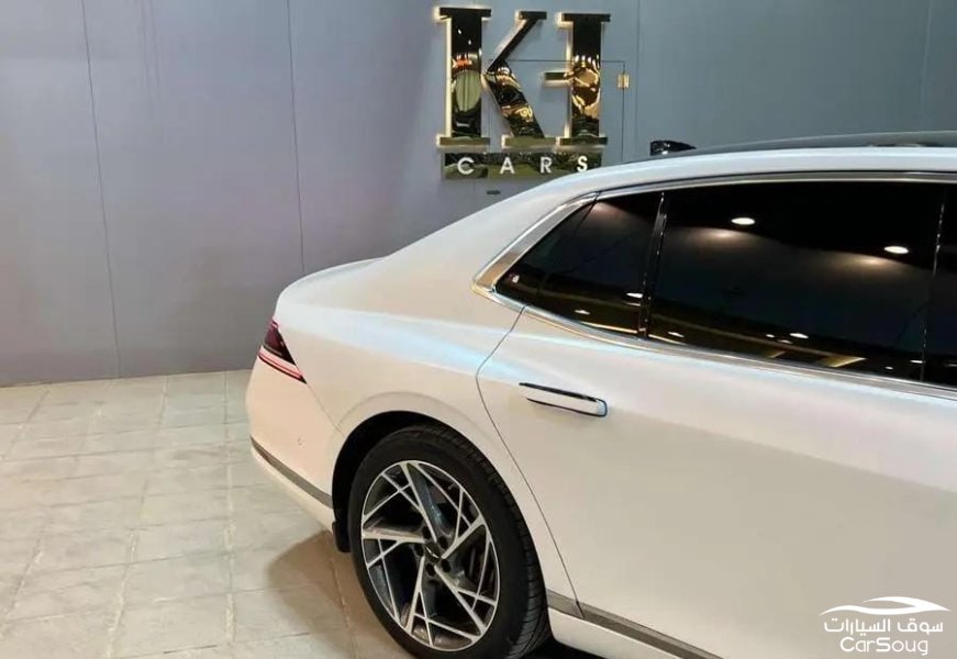 هونداي جينيسيس G90 V6 توين تيربو فل كامل  موديل 2023