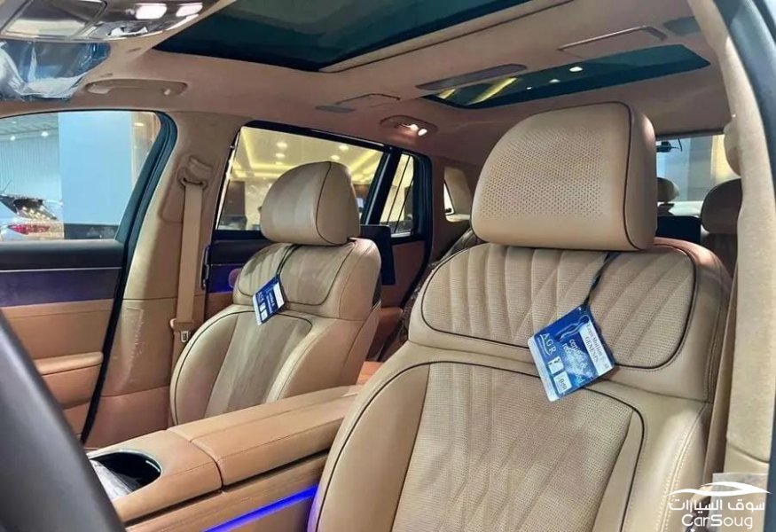 هونداي جينيسيس G90 V6 توين تيربو فل كامل  موديل 2023