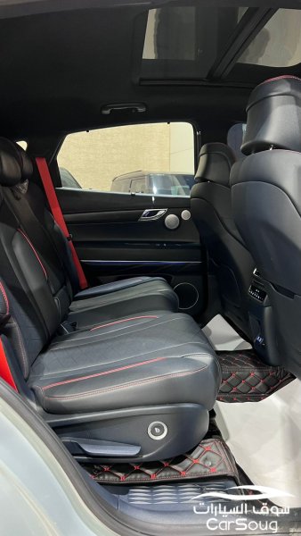 هونداي جينيسيس GV80 بريميوم على الضمان 2025