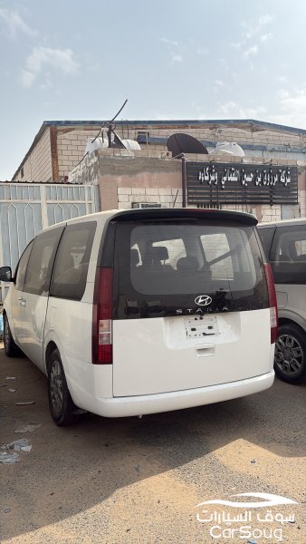 هونداي ستاريا موديل2022