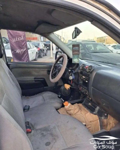 ايسوزو دي ماكس غمارة ستاندر 2WD موديل 2008