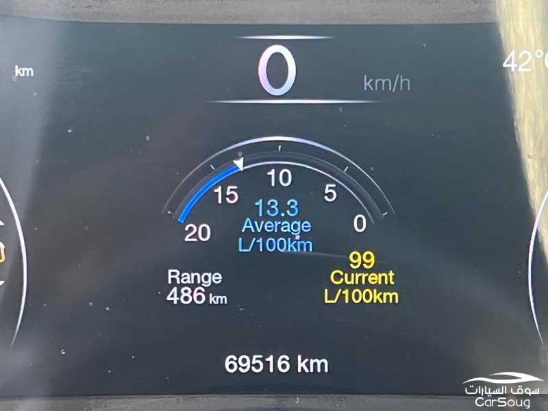 جيب جراند شيروكي ليميتد V6 موديل 2021 بحالة الوكاله