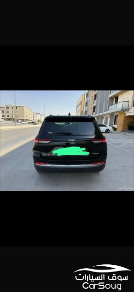 جيب جراند شيروكي ليمتد بلس موديل 2023